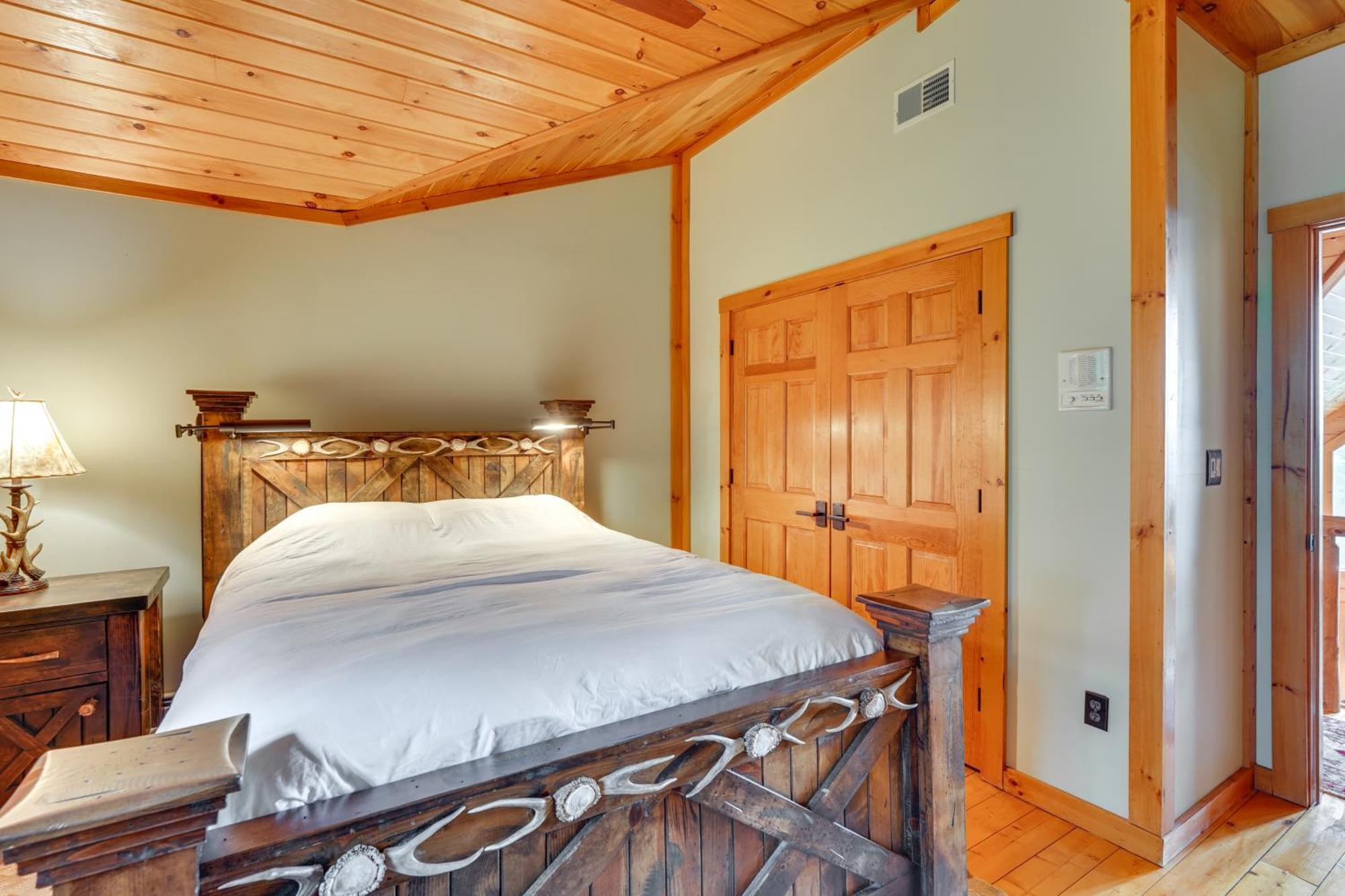 Luxury Log Cabin With Ev Charger And Mtn Views! Blairstown エクステリア 写真