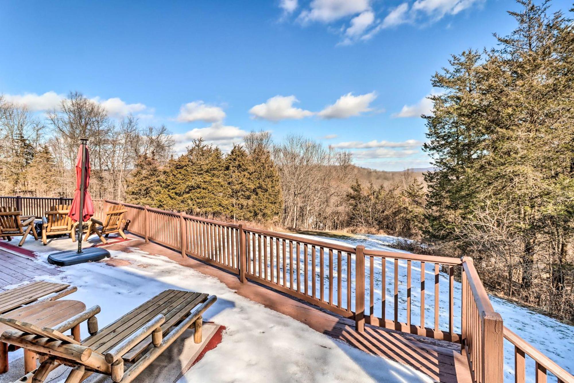 Luxury Log Cabin With Ev Charger And Mtn Views! Blairstown エクステリア 写真